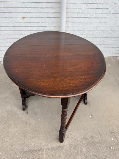Mid Century Drop Leaf table