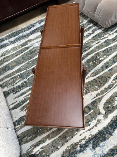 Mid Century Expandable Wood Italian Coffee Table 1980s