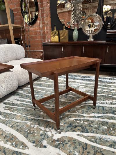 Mid Century Expandable Wood Italian Coffee Table 1980s