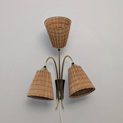 Mid Century Finnish Design Wall Lamp in Brass Wooden Slatted Shades 1950s