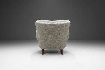 Mid Century Modern Armchair Upholstered in Boucl Fabric Europe 20th Century
