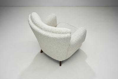 Mid Century Modern Armchair Upholstered in Boucl Fabric Europe 20th Century