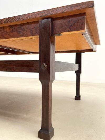 Mid Century Modern Extendable Coffee Table