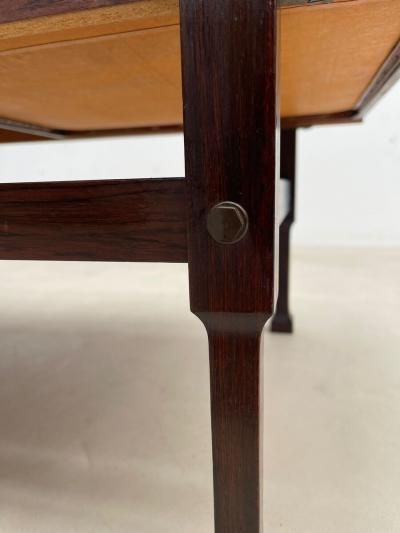 Mid Century Modern Extendable Coffee Table