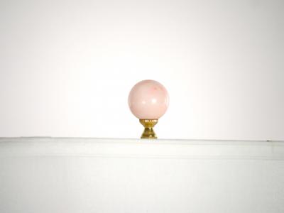 Mid Century Modern Ice Pink Jade Giltwood Base Table Lamp
