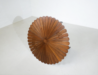 Mid Century Modern Italian Flower Shaped Side Table Italy 1960s