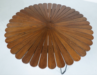 Mid Century Modern Italian Flower Shaped Side Table Italy 1960s