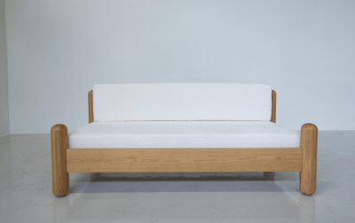 Mid Century Modern Italian Sofa Wood and White boucle Fabric 1970s