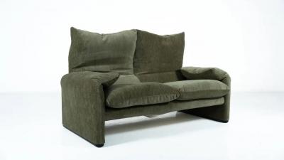 Mid Century Modern Maralunga Sofa by Vico Magistretti for Cassina