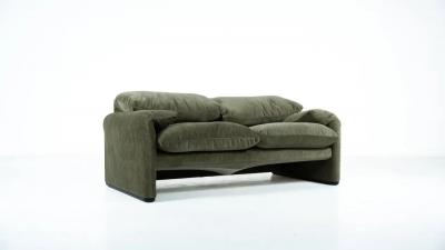 Mid Century Modern Maralunga Sofa by Vico Magistretti for Cassina