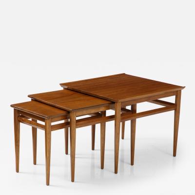 Mid Century Modern Nesting Tables By Heritage 