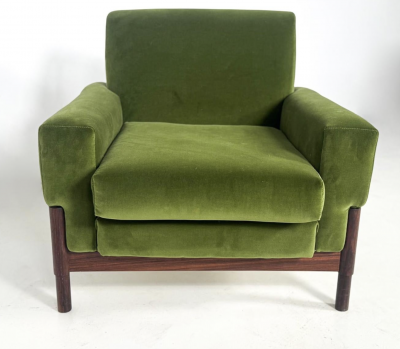 Mid Century Modern Pair of Armchairs Wood and Green Velvet 1960s