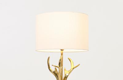 Mid Century Modern Sculpted Brass Horns Lucite Table Lamp