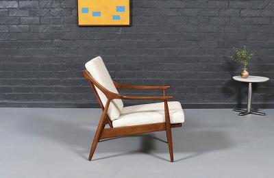 Mid Century Modern Sculpted Elm Tweed Lounge Chair