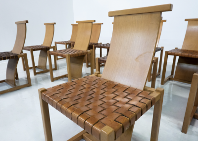 Mid Century Modern Set of 12 Wood and Leather Chairs Italy 1950s