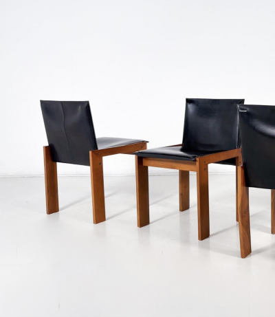 Mid Century Modern Set of 4 Chairs in the Style of Scarpa 1970s