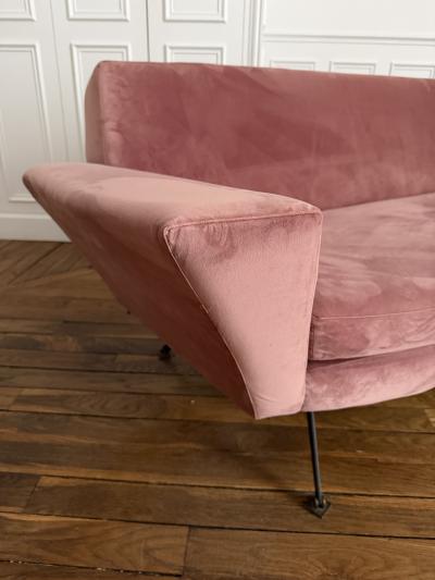 Mid Century Modern Sofa M538 by Studio APA for Lenzi Italy 1960s