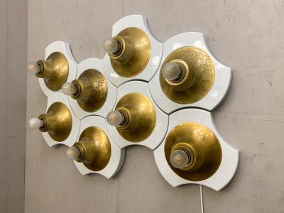 Mid Century Modern Wall Sconce in Wood Brass