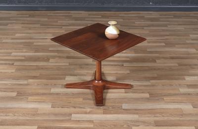Mid Century Modern Walnut Pedestal Side Table w Star Base