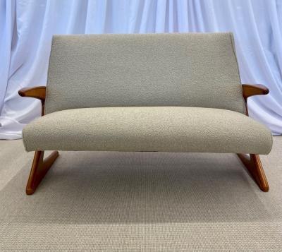 Mid Century Modern Z Sofa Settee by Bengt Ruda Boucle Swedish 1960s