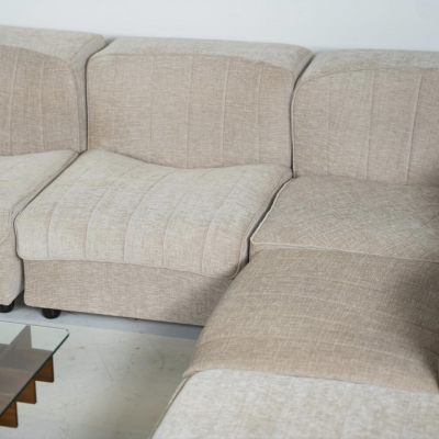 Mid Century Modular Sofa model 9000 by Tito Agnoli for Arflex Italy 1970s