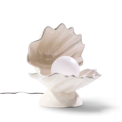 Mid Century Oyster Shell Shaped Porcelain Lamps Pair