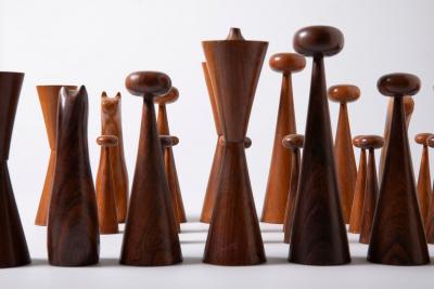 Mid Century Studio Craft Chess Set in Brazilian Rosewood Philippine Mahogany