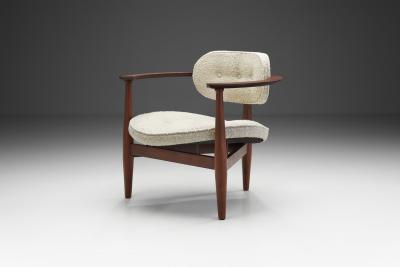 Mid Century Tripod Shell Armchair Europe ca 1960s