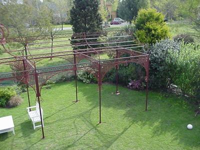 Mid Victorian Moorish wrought cast iron pergola or decorative garden structure