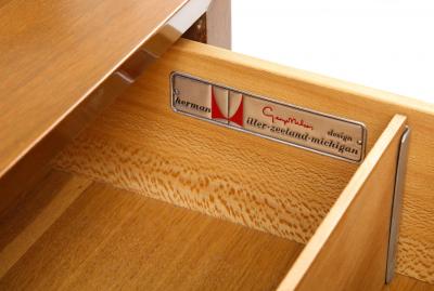 Mid century modern Chest by George Nelson for Herman Miller