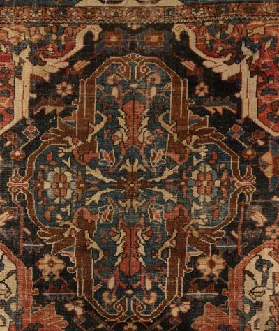 Middle Eastern Persian Area Rug