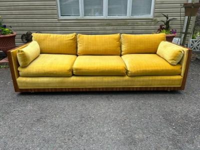 Milo Baughman Fantastic Milo Baughman style Rosewood Case Sofa Mid Century Modern