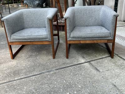 Milo Baughman GREAT SUITE OF SIX MODERN WALNUT SCULPTED CAGE CHAIRS BY MILO BAUGHMAN