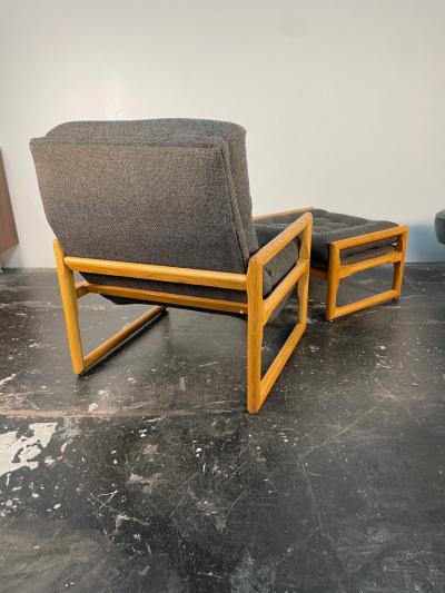 Milo Baughman High Back Scoop Lounge Chair attributed to Milo Baughman