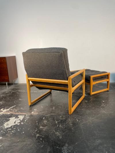 Milo Baughman High Back Scoop Lounge Chair attributed to Milo Baughman