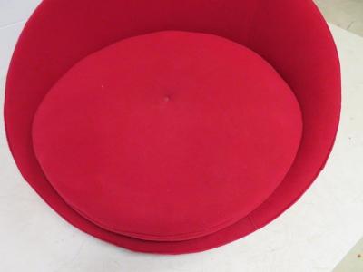 Milo Baughman Large Scale Milo Baughman Round Circular Chaise Lounge Chair Mid Century Modern