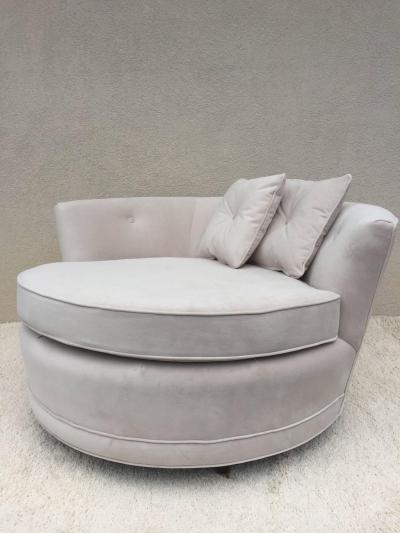 Milo Baughman Milo Baughman Extra Large Circular Two Seat Club Chair