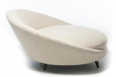 Milo Baughman Milo Baughman Monumental Satellite Chair in Soft Ivory White Boucl c 1960