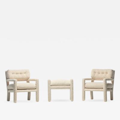 Milo Baughman Milo Baughman Parsons Style Ivory Boucl Chairs with en suite Ottoman c 1970s