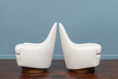 Milo Baughman Milo Baughman Petite Swivel Tilt Lounge Chairs for Thayer Coggin