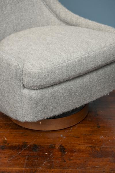 Milo Baughman Milo Baughman Petite Swivel and Tilt Lounge Chairs for Thayer Cogin