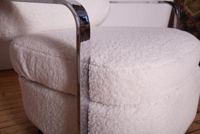 Milo Baughman Milo Baughman Swivel Lounge Chairs in Boucle 1960s Modern Design