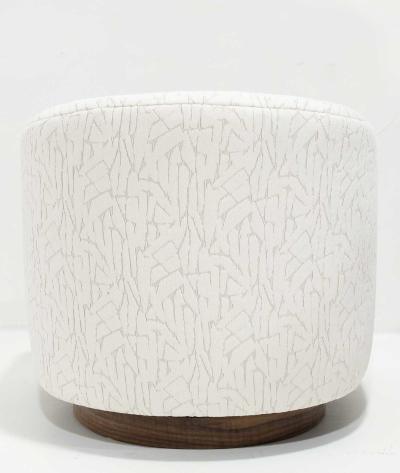 Milo Baughman Milo Baughman Tilt Swivel Lounge Chairs in Jessica Charles