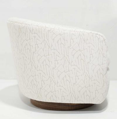 Milo Baughman Milo Baughman Tilt Swivel Lounge Chairs in Jessica Charles