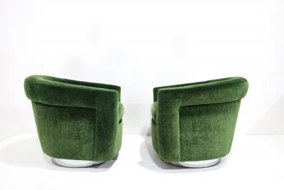 Milo Baughman Milo Baughman Tilt Swivel Lounge Chairs in Plush Green Mohair 1970s