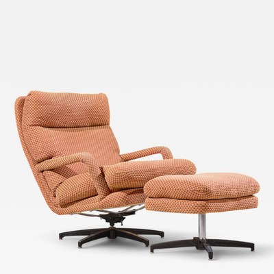 Milo Baughman Milo Baughman for Directional Mid Century Swivel Lounge Chair with Ottoman