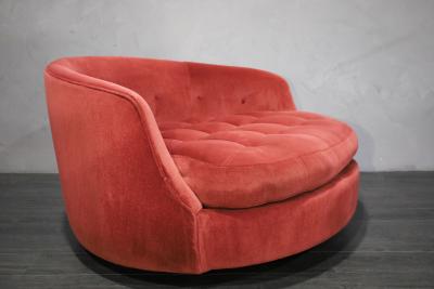 Milo Baughman Milo Baughman for Thayer Coggin Large Swivel Tub Chair