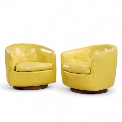 Milo Baughman Milo Baughman for Thayer Coggin Roxy Walnut Swivel Tilt Lounge Chairs Pair