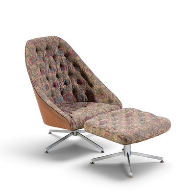 Milo Baughman Milo Baughman for Thayer Coggin Walnut and Chrome Tufted Lounge Chair Ottoman