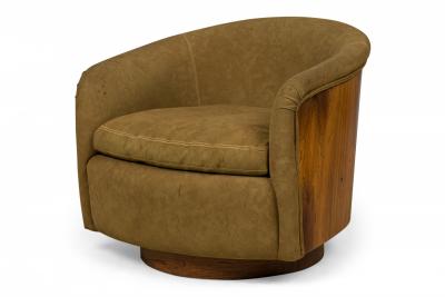 Milo Baughman Milo Baughman for Thayer CogginKhaki Brown Horseshoe Lounge Armchairs